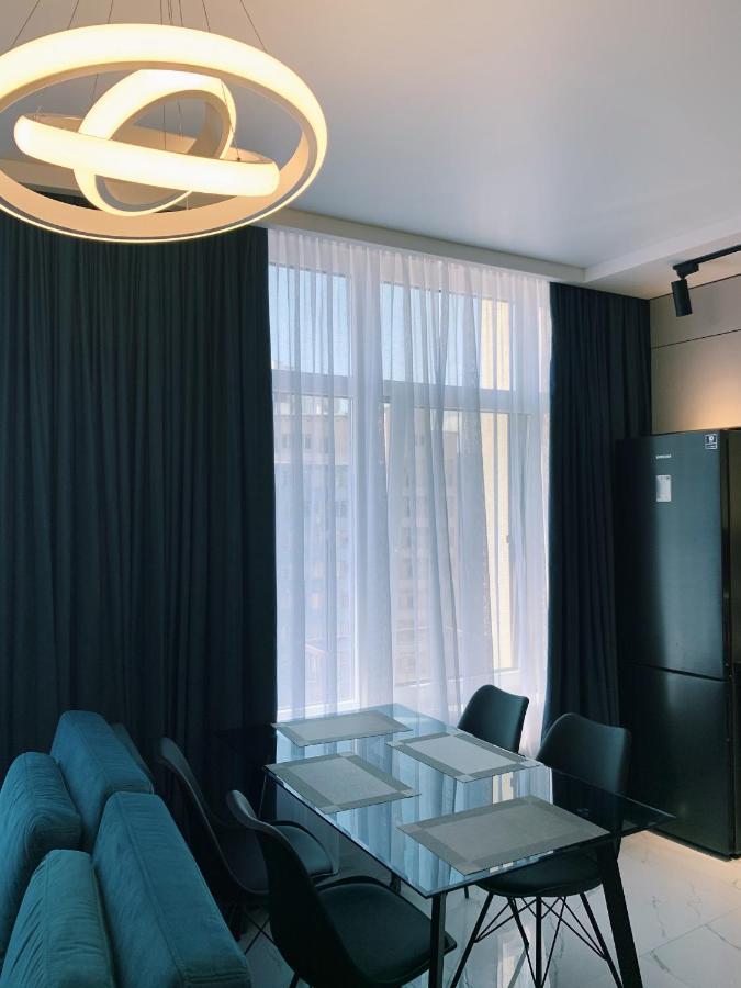 Sunny Apartment 5 敖德萨 外观 照片